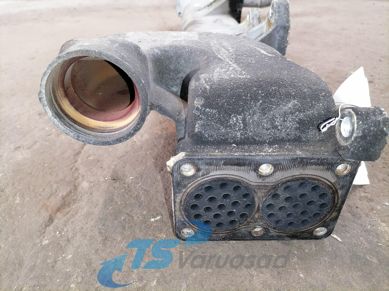 MAN EGR cooler 51081007063 - EGR cooler for Truck: picture 2 MAN EGR cooler 51081007063 - EGR cooler for Truck: picture 2