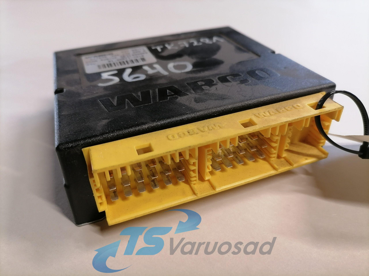 MAN Ecu, ECAS 81258117018 - ECU for Truck: picture 2 MAN Ecu, ECAS 81258117018 - ECU for Truck: picture 2