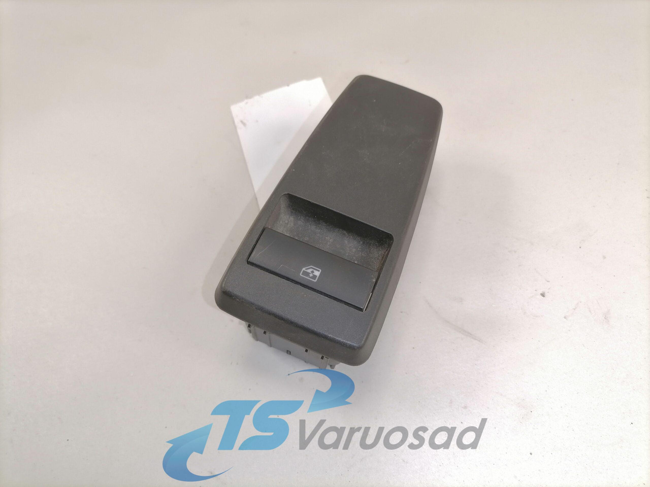 MAN Lüliti, klaasitõstuk 81258067066 - Cab for Truck: picture 1 MAN Lüliti, klaasitõstuk 81258067066 - Cab for Truck: picture 1
