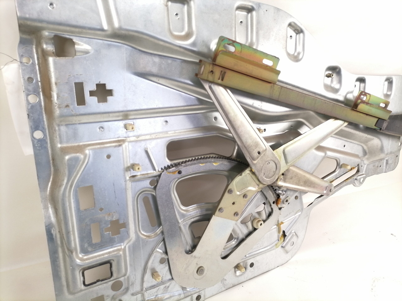 MAN Side window lifting mechanism 81626456034 - Window and parts for Truck: picture 3 MAN Side window lifting mechanism 81626456034 - Window and parts for Truck: picture 3