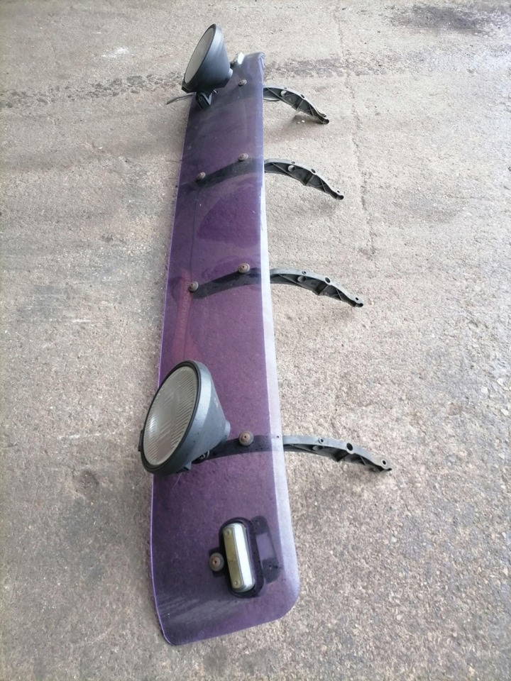 MAN Sun visor 81637010030 - Body and exterior for Truck: picture 5 MAN Sun visor 81637010030 - Body and exterior for Truck: picture 5