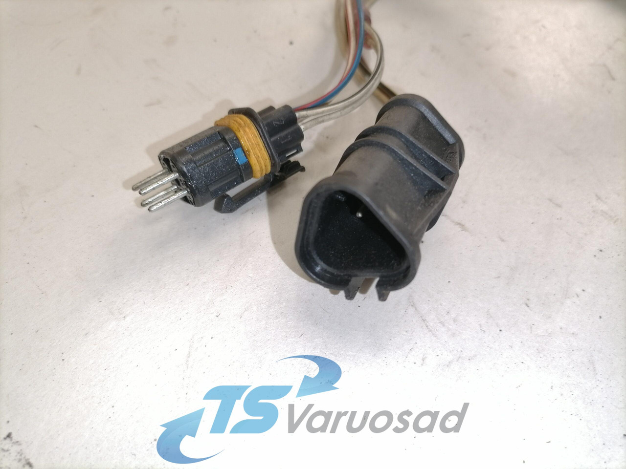 MAN Ukselukk, vasak 81626806121 - Door and parts for Truck: picture 2 MAN Ukselukk, vasak 81626806121 - Door and parts for Truck: picture 2