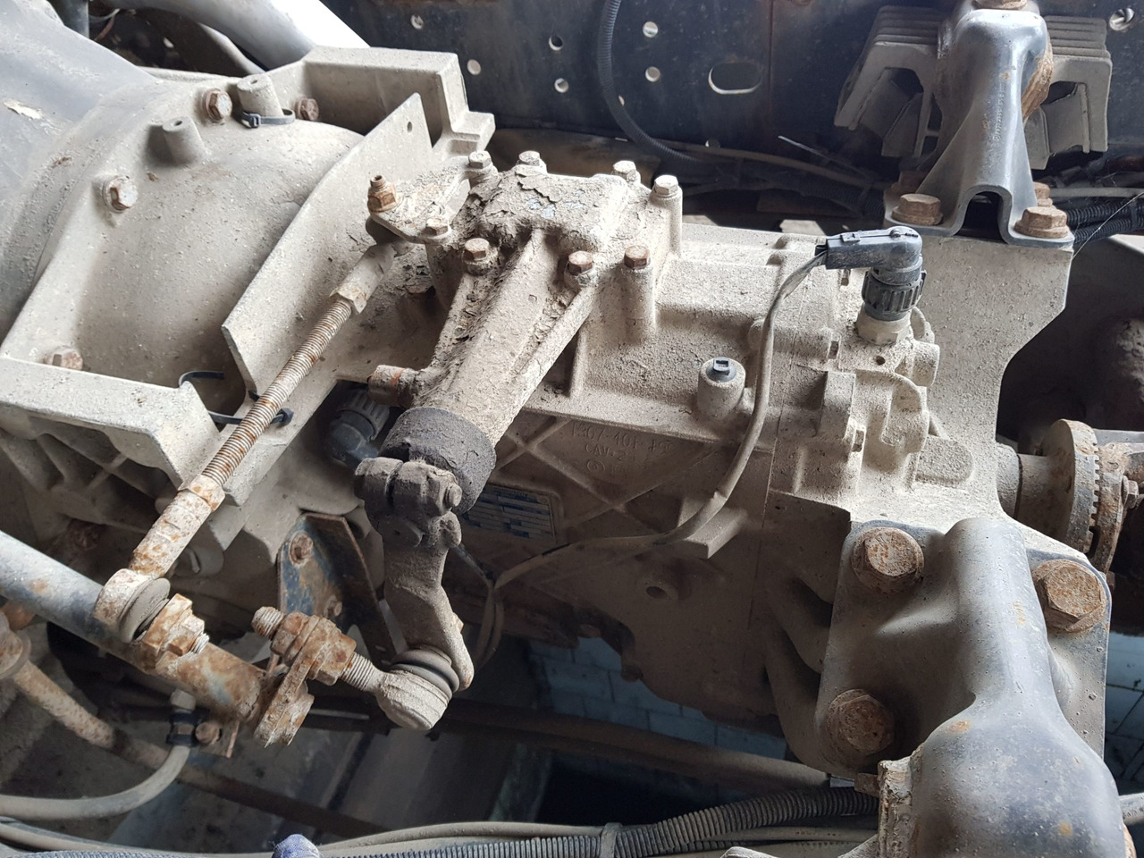 MB Gearbox S5-42 - Gearbox and parts for Truck: picture 1 MB Gearbox S5-42 - Gearbox and parts for Truck: picture 1