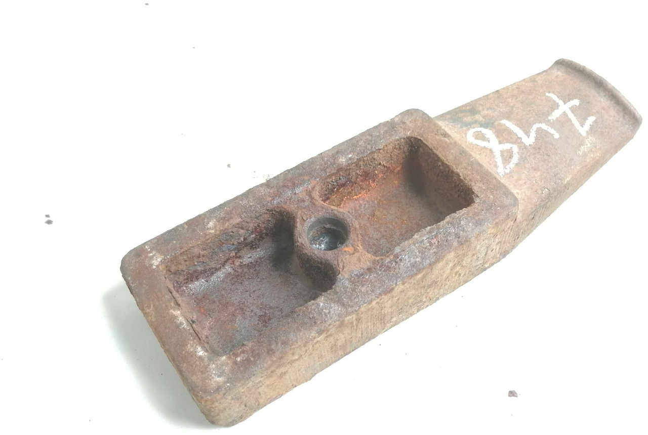 MB Spring plate A9743220084 - Suspension for Truck: picture 3 MB Spring plate A9743220084 - Suspension for Truck: picture 3