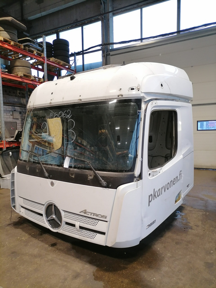 Mercedes-Benz Cab ACTROS cab - Cab and interior for Truck: picture 1 Mercedes-Benz Cab ACTROS cab - Cab and interior for Truck: picture 1