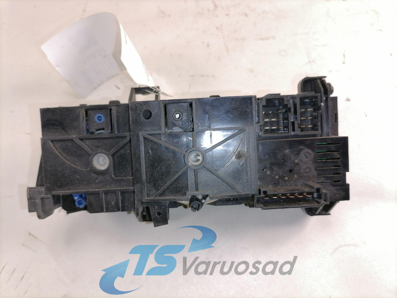 Mercedes-Benz Ecu, CCM A9438200026 - Heating/ Ventilation for Truck: picture 2 Mercedes-Benz Ecu, CCM A9438200026 - Heating/ Ventilation for Truck: picture 2
