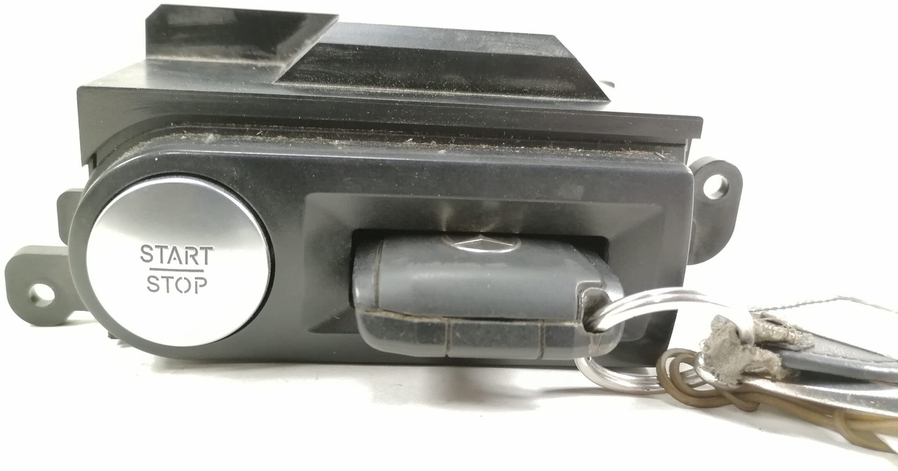 Mercedes-Benz Ignition lock A0004464908 - Door and parts for Truck: picture 2 Mercedes-Benz Ignition lock A0004464908 - Door and parts for Truck: picture 2