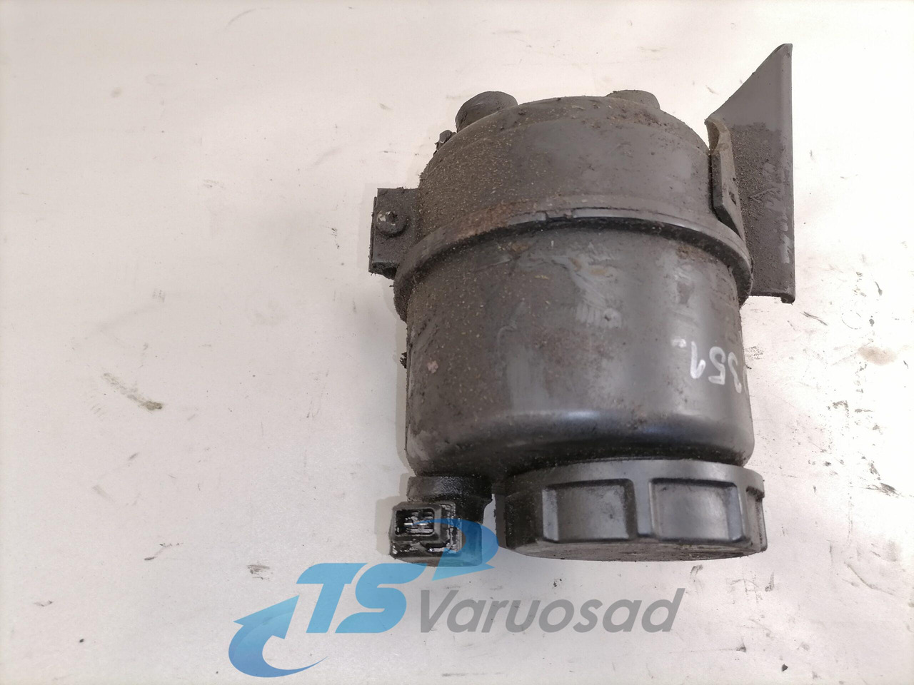 Mercedes-Benz Roolisüsteemi õlimahuti A0004668502 - Steering hose for Truck: picture 3 Mercedes-Benz Roolisüsteemi õlimahuti A0004668502 - Steering hose for Truck: picture 3