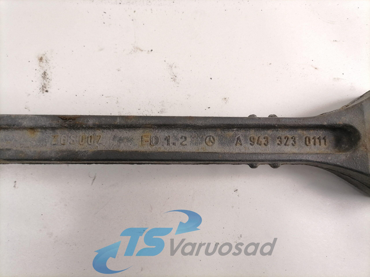 Mercedes-Benz Stabilisaatorvarda liigend A9433230111 - Anti-roll bar for Truck: picture 5 Mercedes-Benz Stabilisaatorvarda liigend A9433230111 - Anti-roll bar for Truck: picture 5