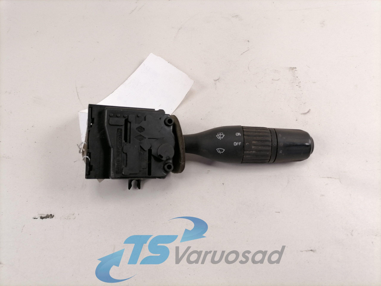 Renault Switch, wipers 5010480375 - Electrical system for Truck: picture 1 Renault Switch, wipers 5010480375 - Electrical system for Truck: picture 1