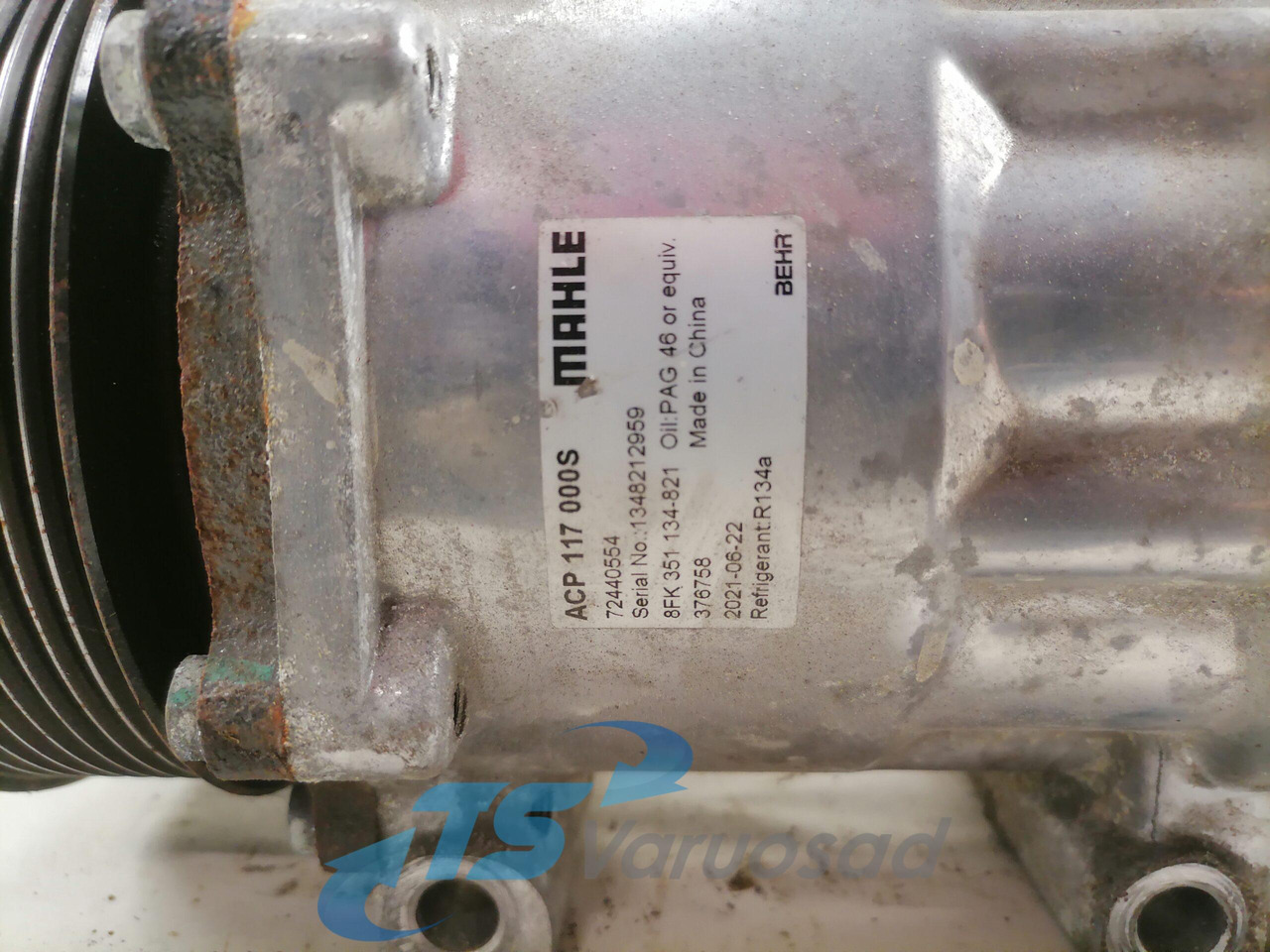 Scania A/C compressor ACP117000S - Heating/ Ventilation for Truck: picture 3 Scania A/C compressor ACP117000S - Heating/ Ventilation for Truck: picture 3