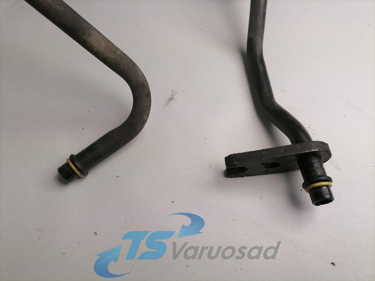 Scania A/C pipe 1728594 - Heating/ Ventilation for Truck: picture 2 Scania A/C pipe 1728594 - Heating/ Ventilation for Truck: picture 2