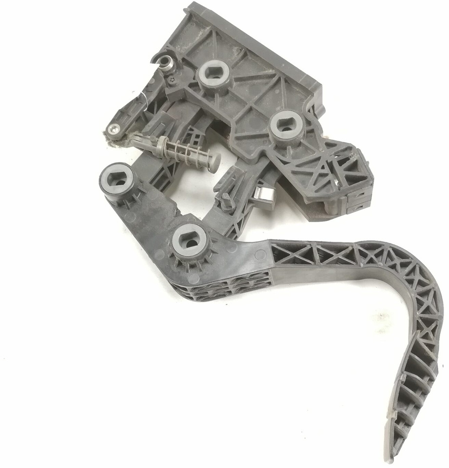 Scania Accelerator pedal 2395418 - Fuel system for Truck: picture 3 Scania Accelerator pedal 2395418 - Fuel system for Truck: picture 3