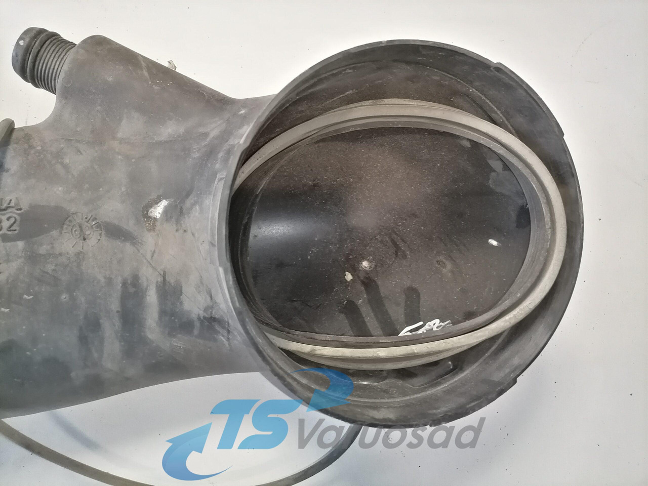 Scania Air intake 1472582 - Air intake system for Truck: picture 3 Scania Air intake 1472582 - Air intake system for Truck: picture 3