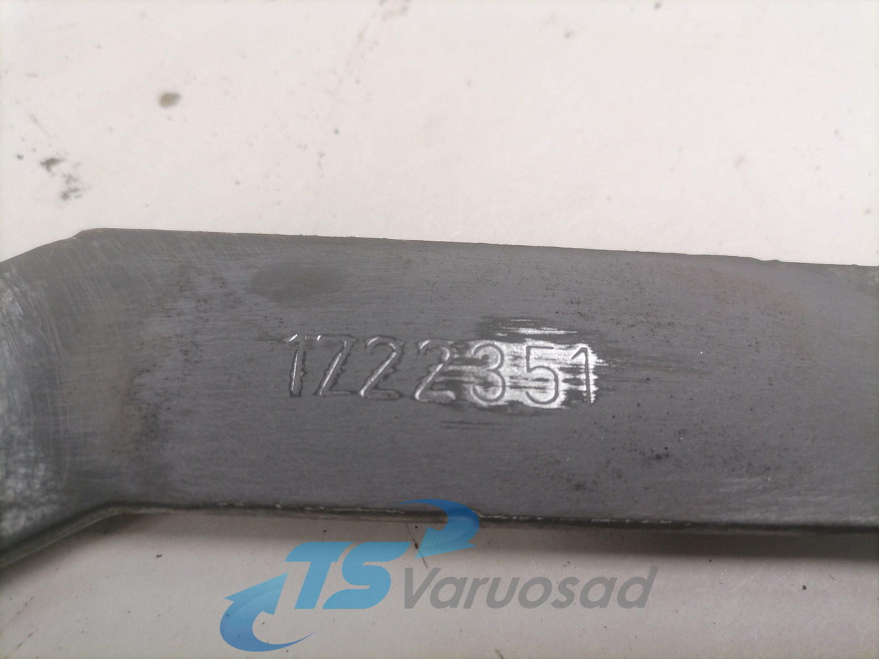 Scania Bracket 1722351 - Frame/ Chassis for Truck: picture 3 Scania Bracket 1722351 - Frame/ Chassis for Truck: picture 3
