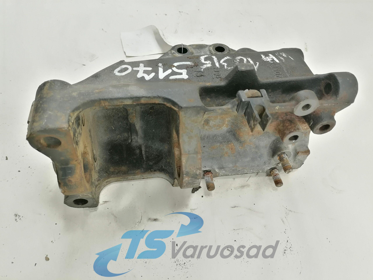Scania Bracket 1734074 - Frame/ Chassis for Truck: picture 4 Scania Bracket 1734074 - Frame/ Chassis for Truck: picture 4