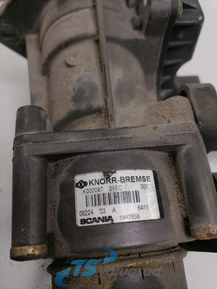 Scania Brake pressure control 1442938 - Brake valve for Truck: picture 4 Scania Brake pressure control 1442938 - Brake valve for Truck: picture 4