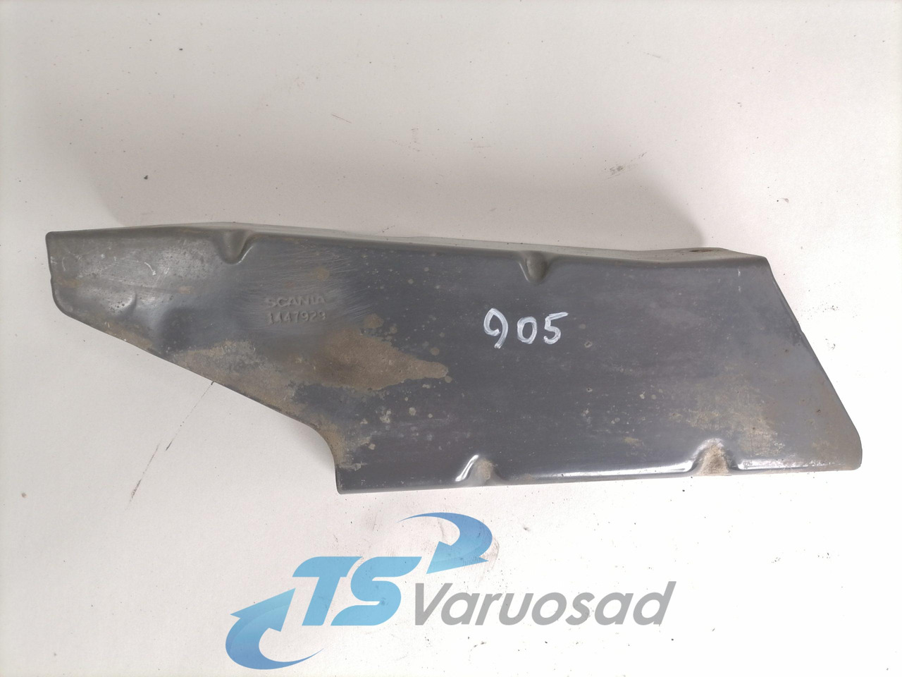 Scania Bumper bracket 1447929 - Bumper for Truck: picture 2 Scania Bumper bracket 1447929 - Bumper for Truck: picture 2