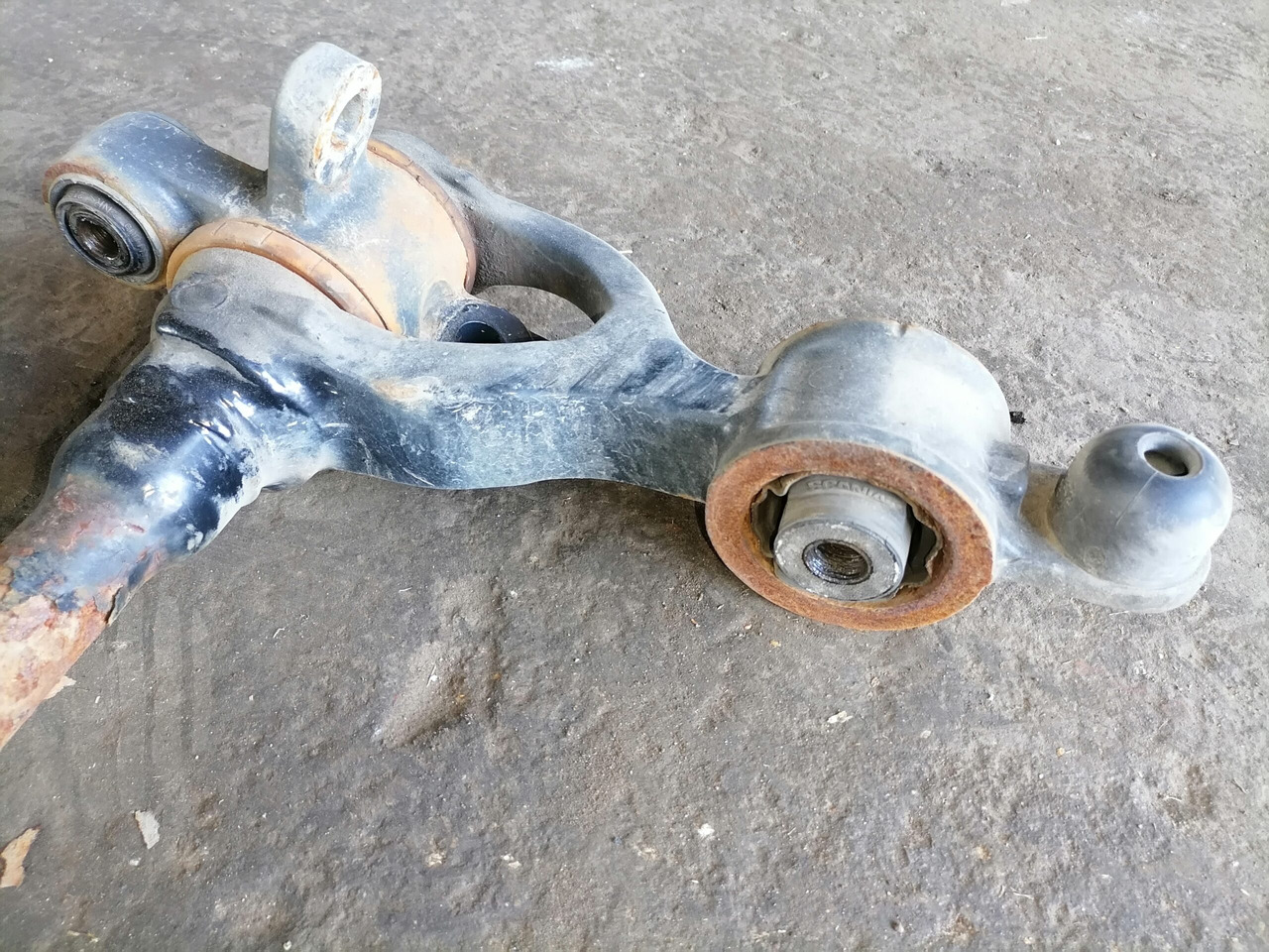 Scania Cab anti-roll bar 1788227 - Cab suspension for Truck: picture 4 Scania Cab anti-roll bar 1788227 - Cab suspension for Truck: picture 4