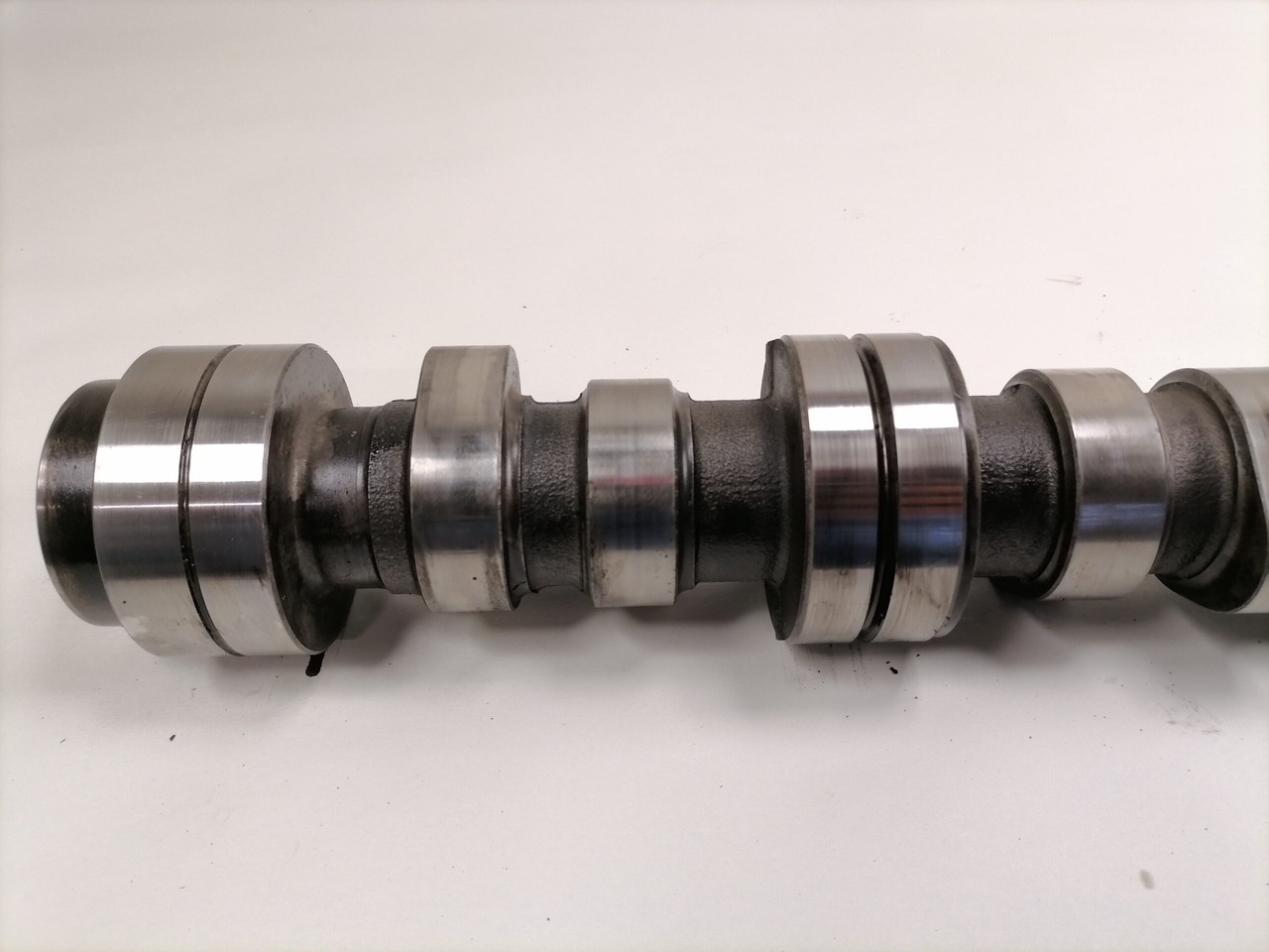Scania Camshaft 1748794 - Camshaft for Truck: picture 3 Scania Camshaft 1748794 - Camshaft for Truck: picture 3