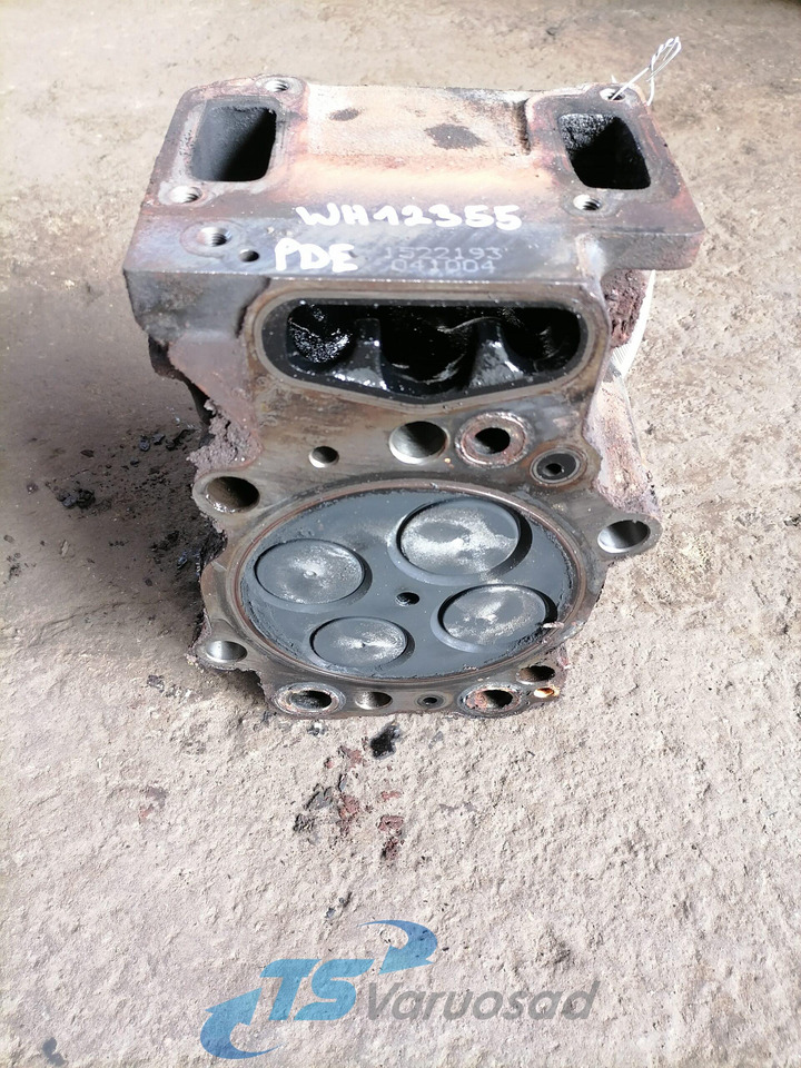 Scania Cylinder head 1522193 - Cylinder head for Truck: picture 2 Scania Cylinder head 1522193 - Cylinder head for Truck: picture 2