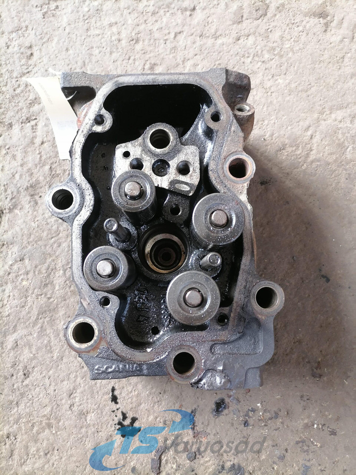 Scania Cylinder head 1522193 - Cylinder head for Truck: picture 2 Scania Cylinder head 1522193 - Cylinder head for Truck: picture 2