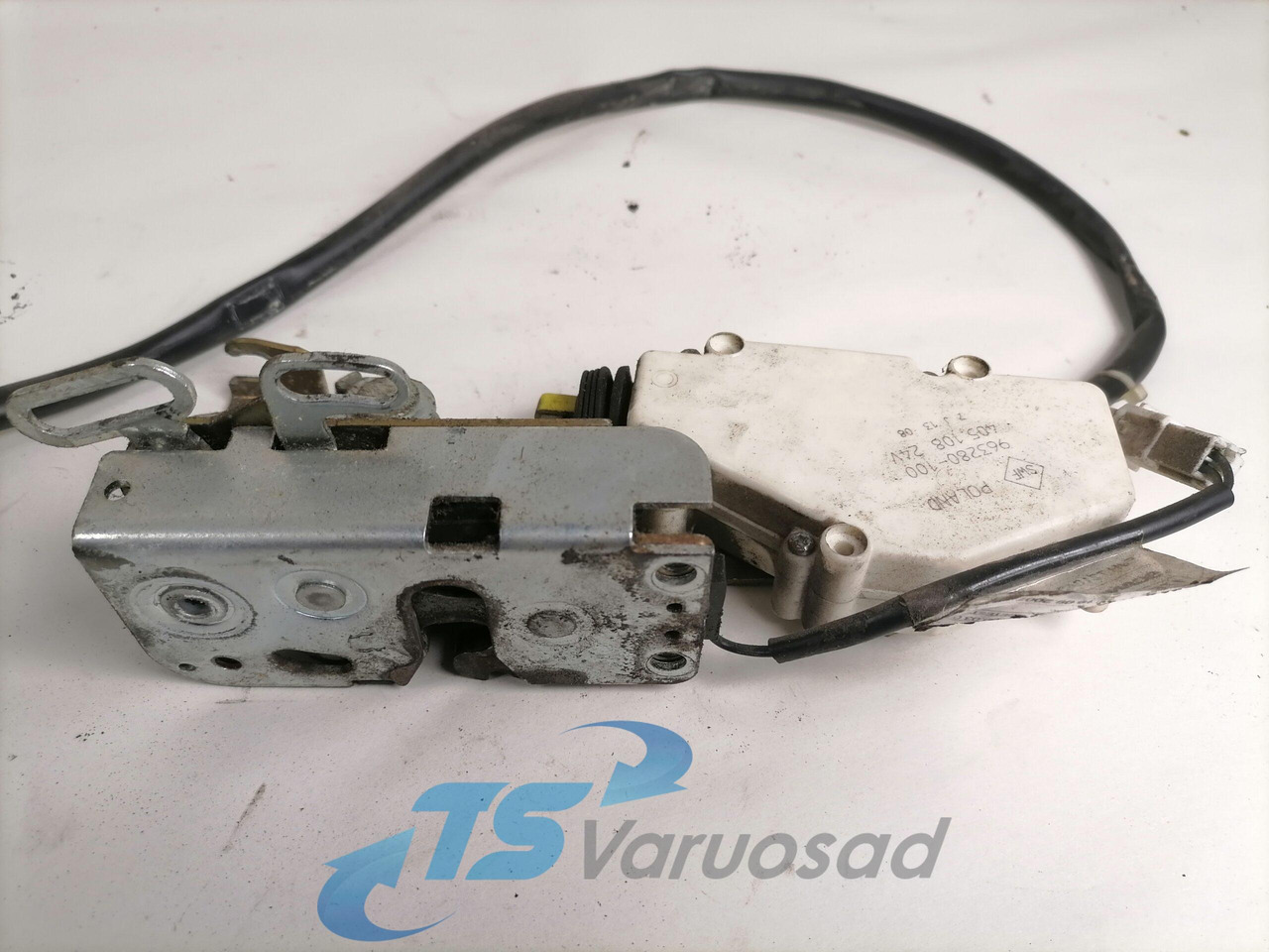 Scania Door lock 1796642 - Door and parts for Truck: picture 2 Scania Door lock 1796642 - Door and parts for Truck: picture 2
