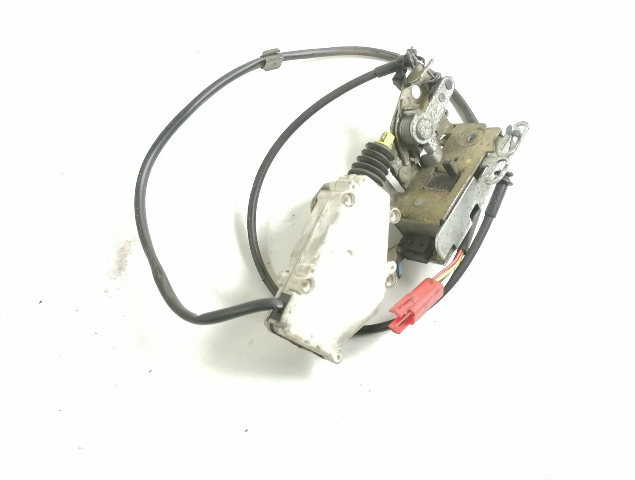 Scania Door lock 1940919 - Door and parts for Truck: picture 1 Scania Door lock 1940919 - Door and parts for Truck: picture 1