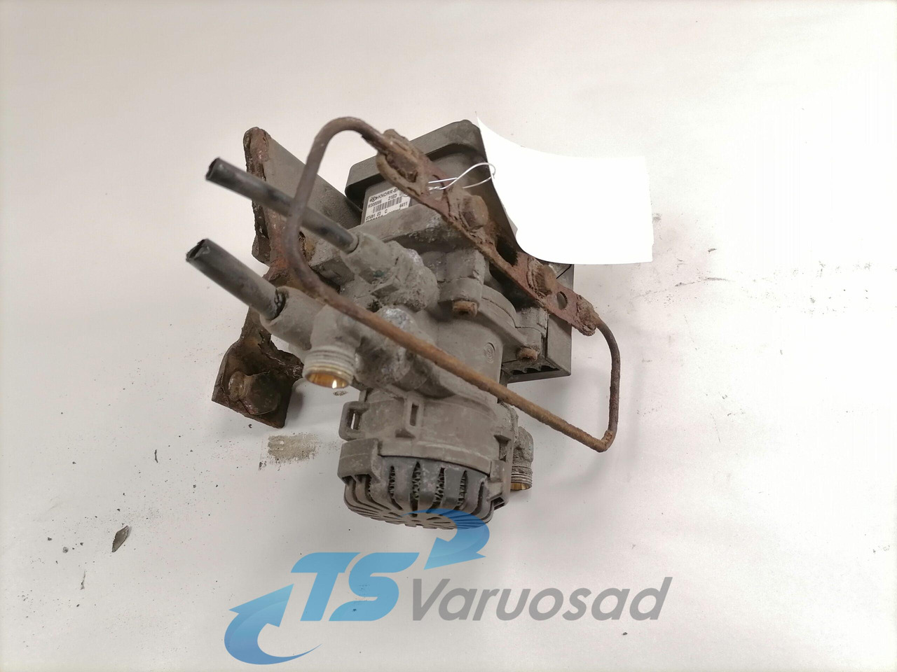 Scania EBS brake valve 1857012 - Brake valve for Truck: picture 2 Scania EBS brake valve 1857012 - Brake valve for Truck: picture 2