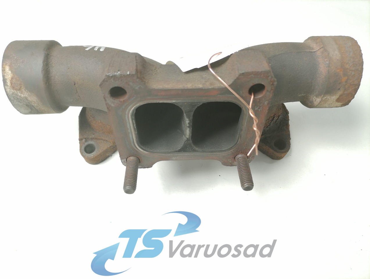 Scania Exhaust mainfold 1470305 - Exhaust manifold for Truck: picture 1 Scania Exhaust mainfold 1470305 - Exhaust manifold for Truck: picture 1
