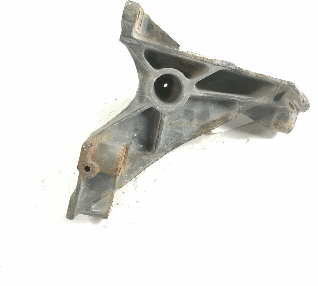 Scania Front bumper carrier 1404477 - Bumper for Truck: picture 3 Scania Front bumper carrier 1404477 - Bumper for Truck: picture 3