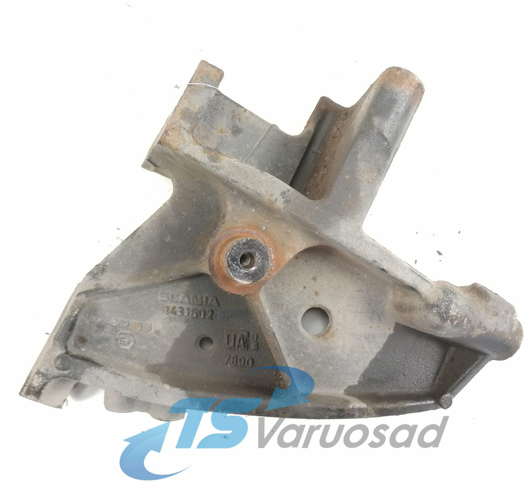Scania Front bumper carrier 1431602 - Bumper for Truck: picture 3 Scania Front bumper carrier 1431602 - Bumper for Truck: picture 3