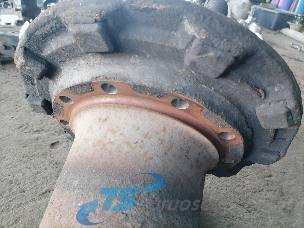 Scania Front hub 1724406 - Wheel hub for Truck: picture 3 Scania Front hub 1724406 - Wheel hub for Truck: picture 3