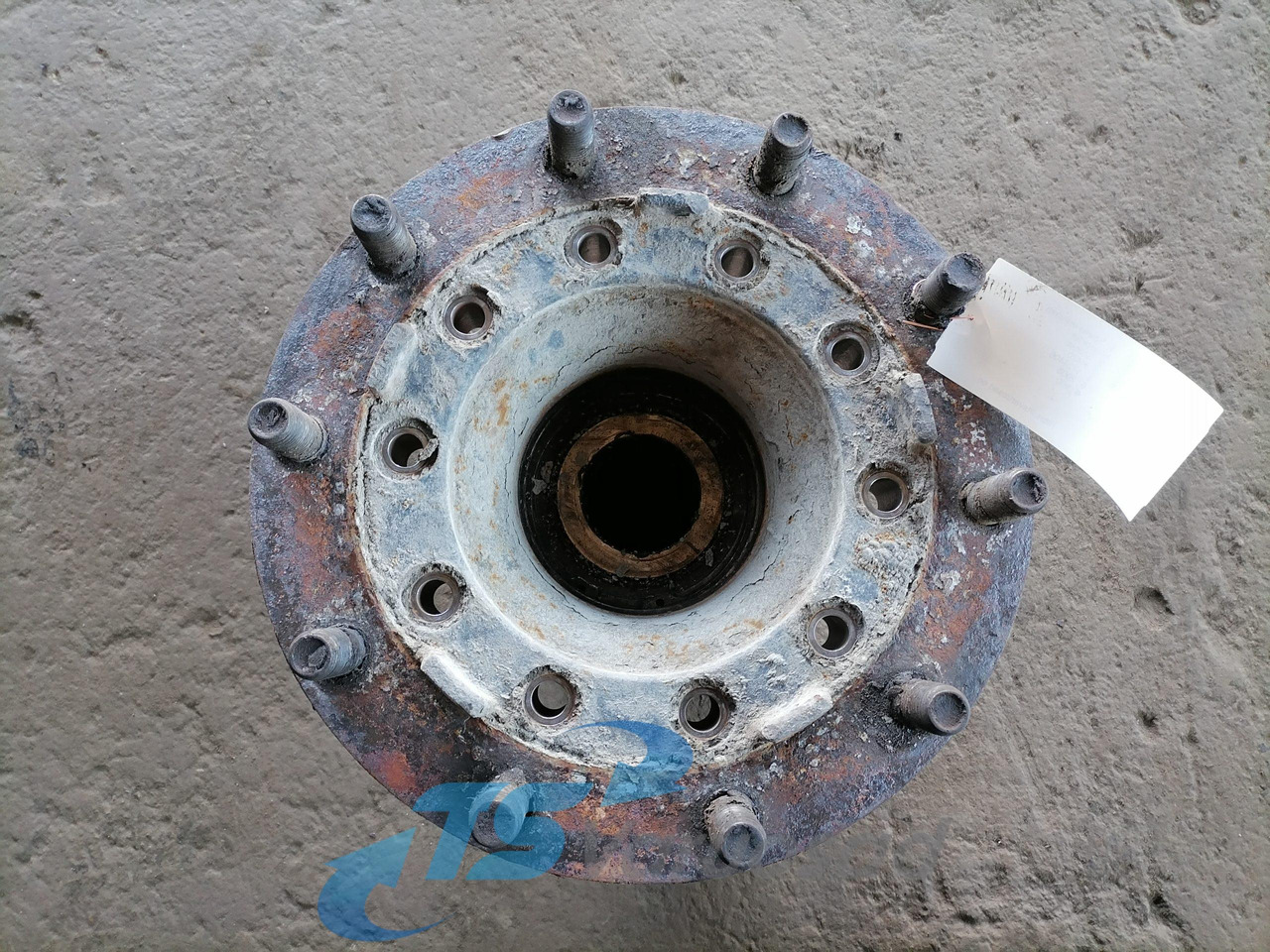 Scania Front hub 1724406 - Wheel hub for Truck: picture 1 Scania Front hub 1724406 - Wheel hub for Truck: picture 1