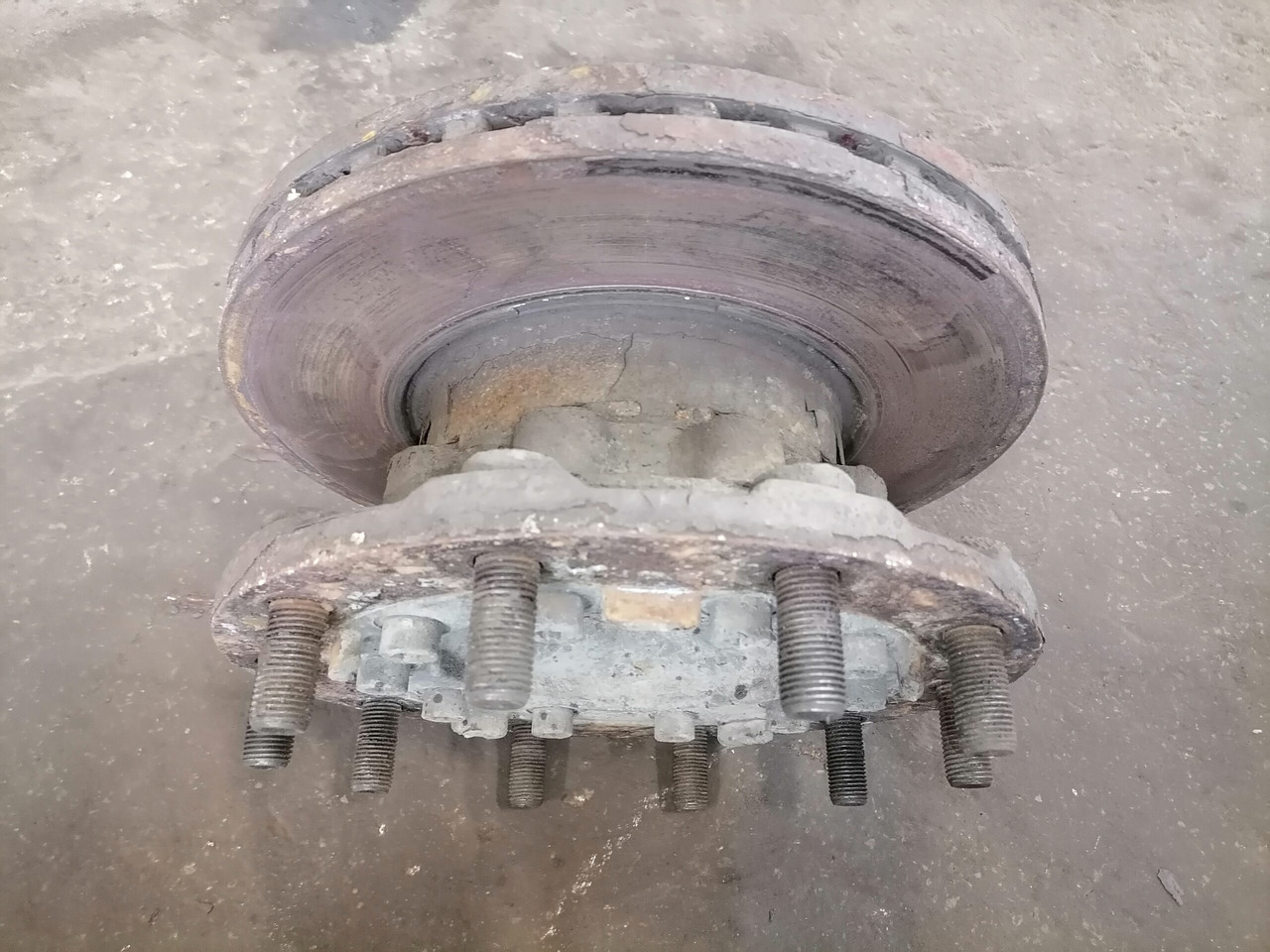 Scania Front hub 2603321 - Wheel hub for Truck: picture 5 Scania Front hub 2603321 - Wheel hub for Truck: picture 5