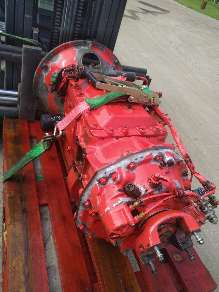 Scania Gearbox GR900 - Gearbox and parts for Truck: picture 3 Scania Gearbox GR900 - Gearbox and parts for Truck: picture 3