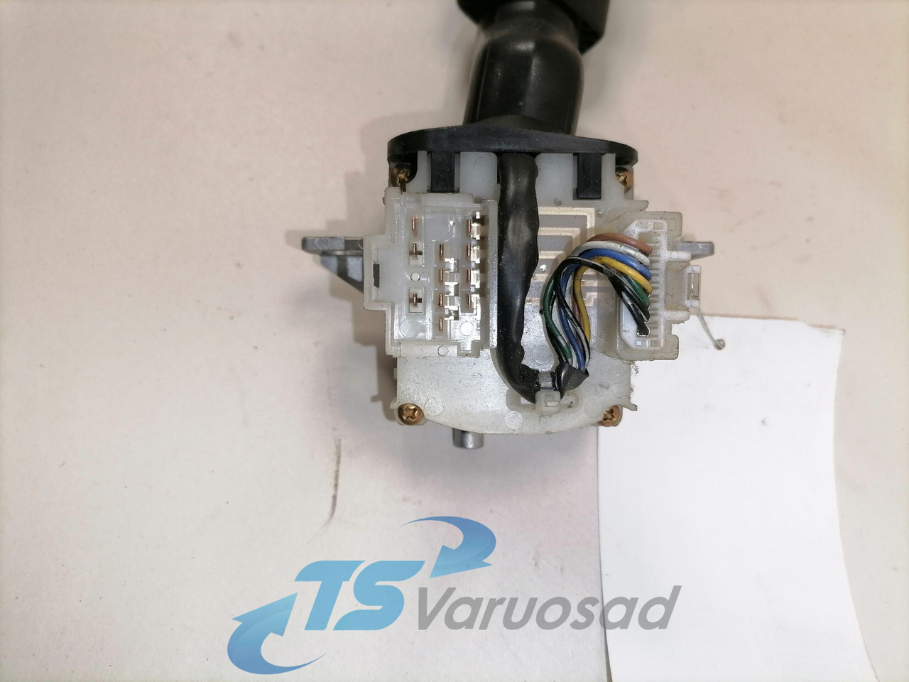 Scania Juhtkang, käiguvahetus 1548288 - Electrical system for Truck: picture 4 Scania Juhtkang, käiguvahetus 1548288 - Electrical system for Truck: picture 4