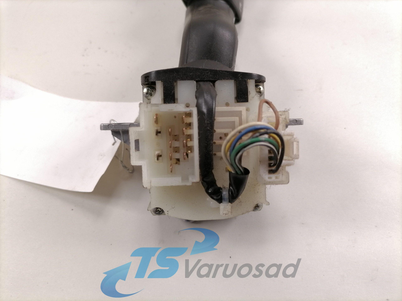 Scania Juhtkang, käiguvahetus 1858200 - Electrical system for Truck: picture 3 Scania Juhtkang, käiguvahetus 1858200 - Electrical system for Truck: picture 3