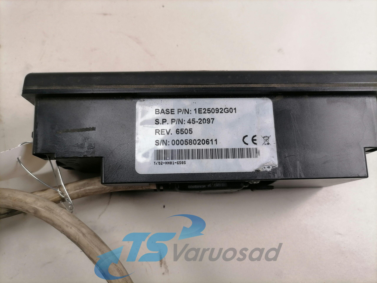Scania Juhtpult, külmaseade 1E25092G01 - Universal part for Truck: picture 3 Scania Juhtpult, külmaseade 1E25092G01 - Universal part for Truck: picture 3