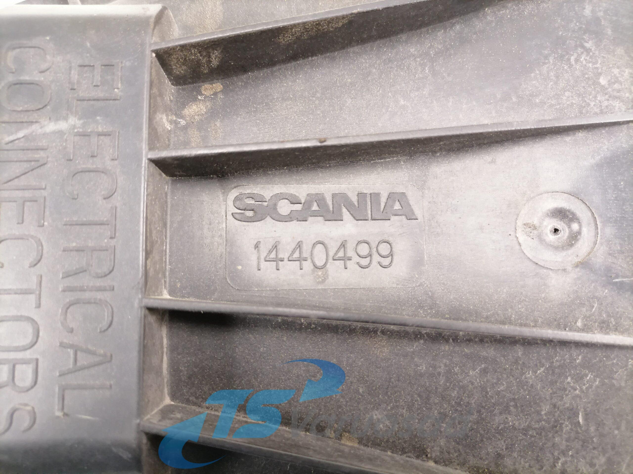 Scania Kabiini juhtmestiku harukarp 1440499 - Fuse for Truck: picture 4 Scania Kabiini juhtmestiku harukarp 1440499 - Fuse for Truck: picture 4