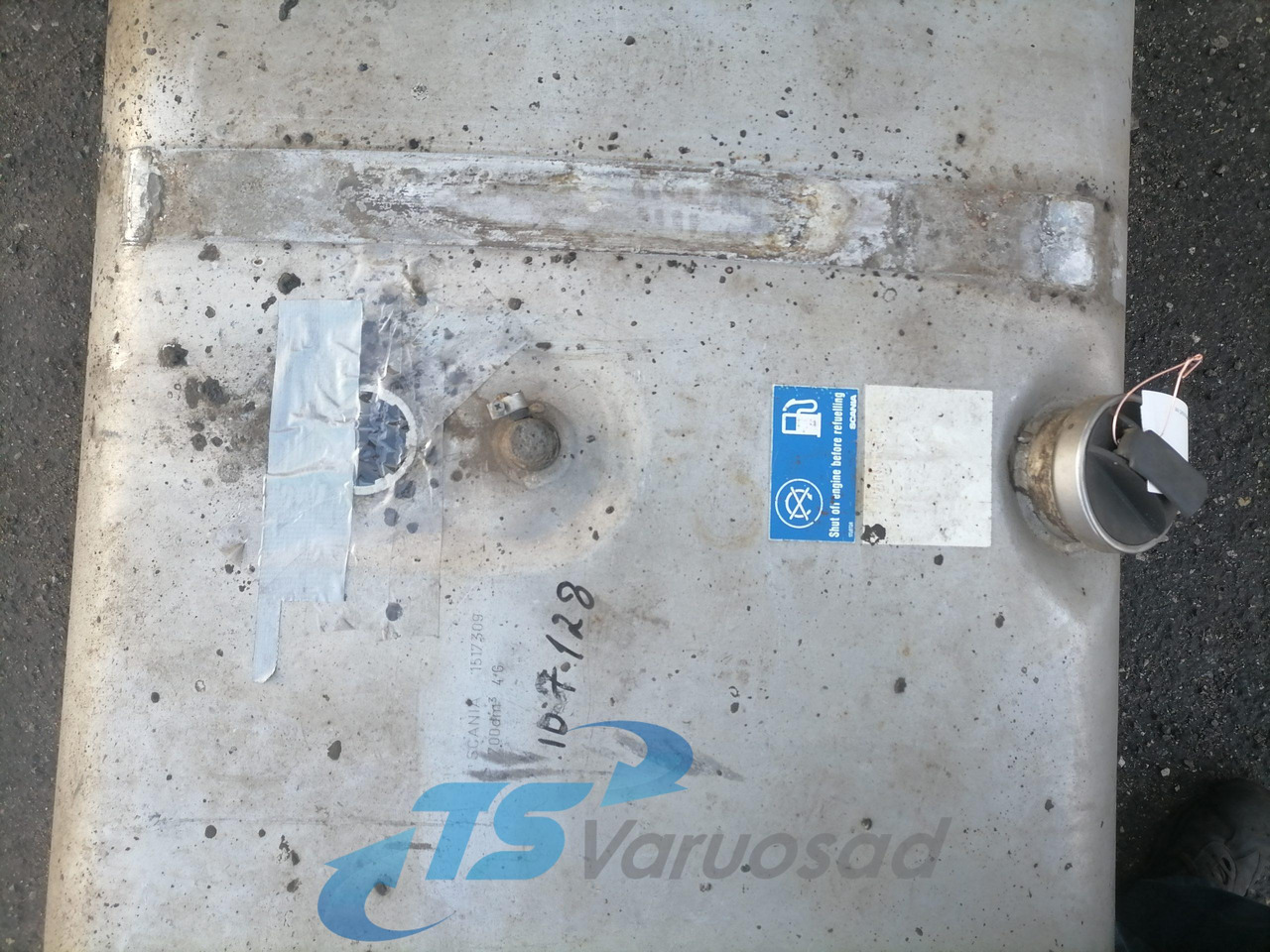 Scania Kütusepaak 700L 1517309 - Fuel tank for Truck: picture 4 Scania Kütusepaak 700L 1517309 - Fuel tank for Truck: picture 4