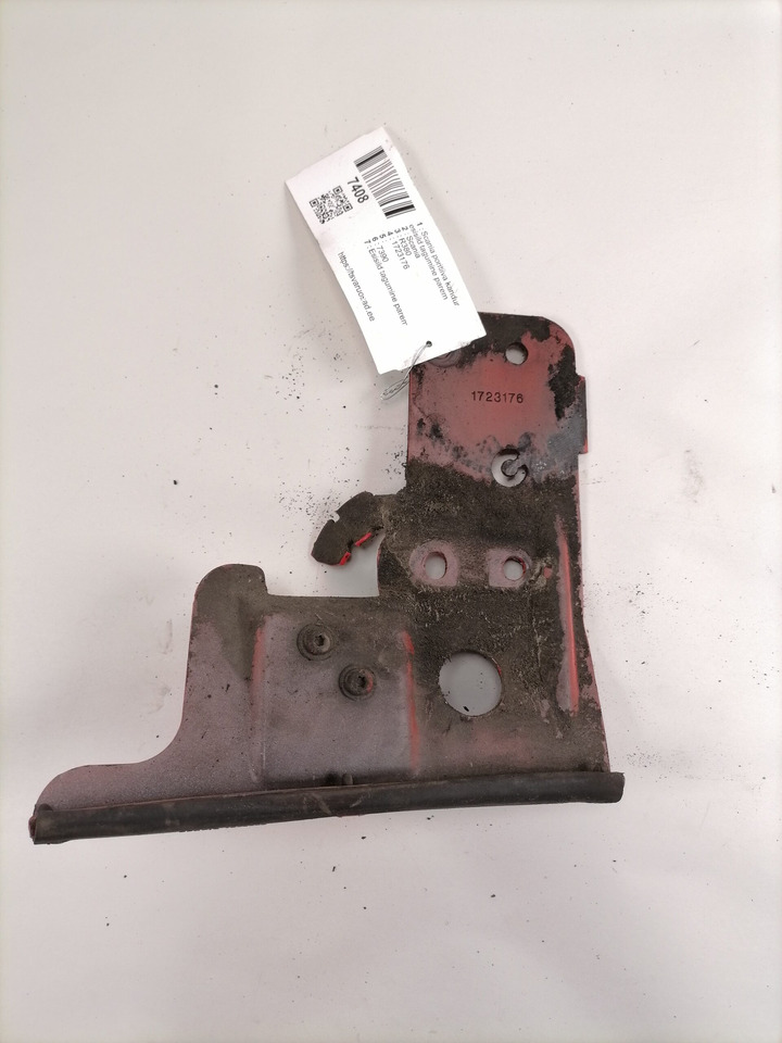 Scania Mudguard bracket 1723176 - Universal part for Truck: picture 4 Scania Mudguard bracket 1723176 - Universal part for Truck: picture 4