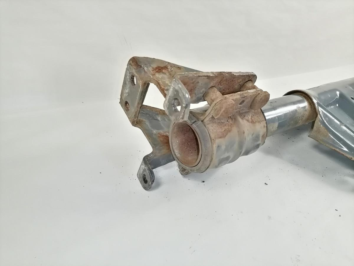 Scania Mudguard bracket 2800402 - Universal part for Truck: picture 3 Scania Mudguard bracket 2800402 - Universal part for Truck: picture 3