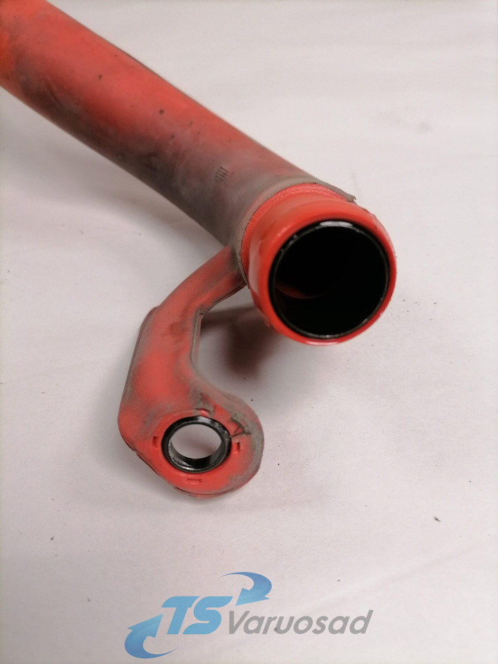 Scania Oil pipe 1724875 - Engine and parts for Truck: picture 2 Scania Oil pipe 1724875 - Engine and parts for Truck: picture 2