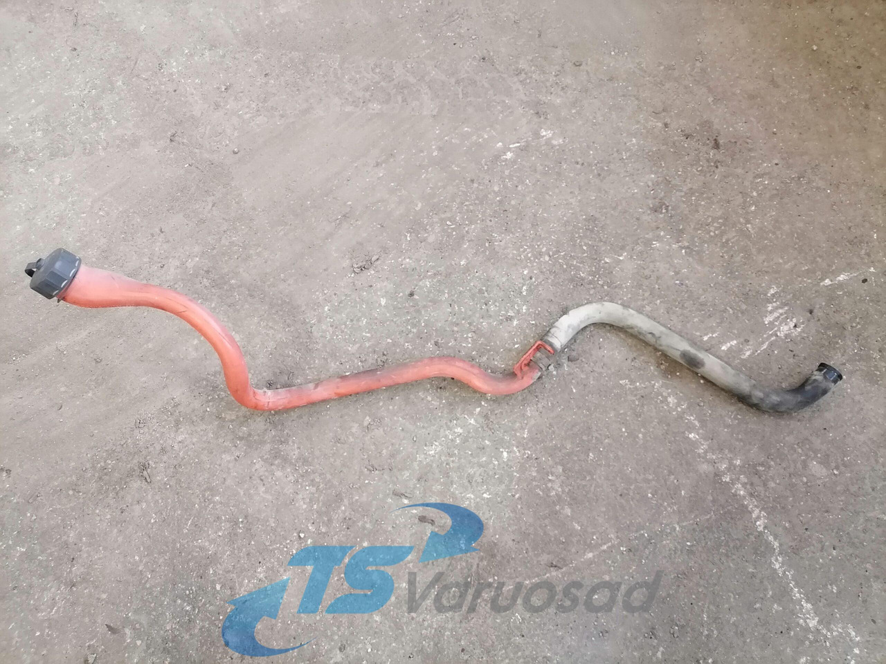 Scania Oil pipe 1724875 - Engine and parts for Truck: picture 2 Scania Oil pipe 1724875 - Engine and parts for Truck: picture 2