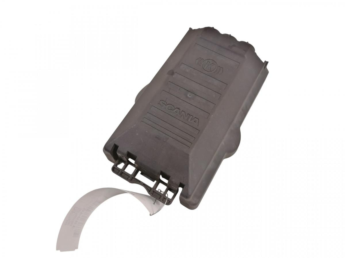 Scania Plastikdetail 2789111 - Aerodynamics/ Spoiler for Truck: picture 1 Scania Plastikdetail 2789111 - Aerodynamics/ Spoiler for Truck: picture 1