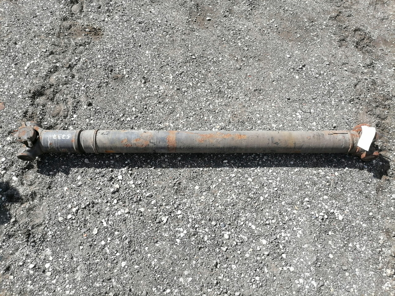 Scania Propeller shaft 1758598 - Propeller shaft for Truck: picture 2 Scania Propeller shaft 1758598 - Propeller shaft for Truck: picture 2