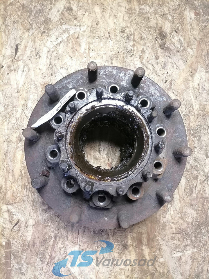 Scania Rear axel hub 1382884 - Universal part for Truck: picture 2 Scania Rear axel hub 1382884 - Universal part for Truck: picture 2