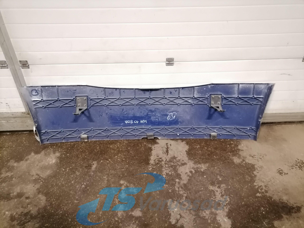 Scania Scania cab wind deflector, roof 1731083 - Aerodynamics/ Spoiler for Truck: picture 2 Scania Scania cab wind deflector, roof 1731083 - Aerodynamics/ Spoiler for Truck: picture 2