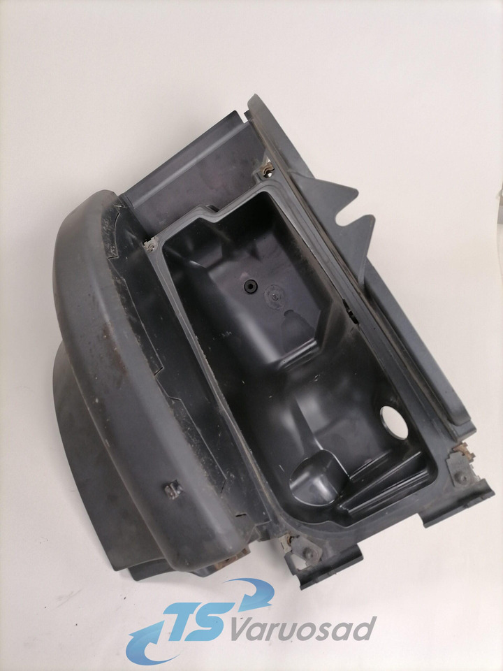 Scania Scania headlight housing, left 1431920 - Lights/ Lighting for Truck: picture 3 Scania Scania headlight housing, left 1431920 - Lights/ Lighting for Truck: picture 3